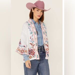 Johnny was Embroidered Sicilia cropped linen kimono size M
